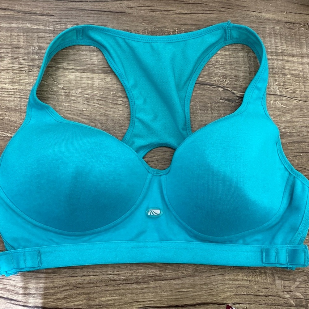 Marika magic sports bra